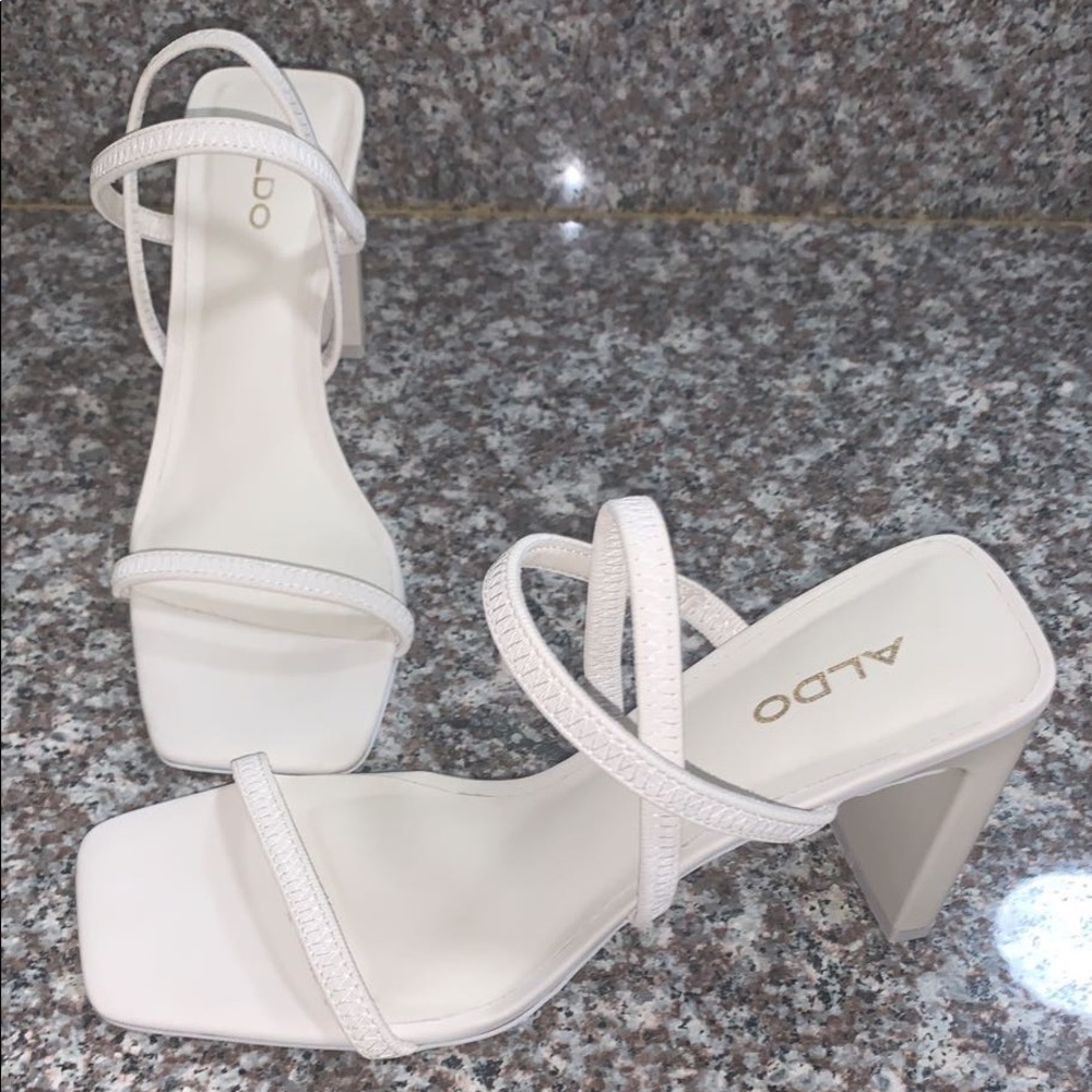 Aldo cream white heels 🤍